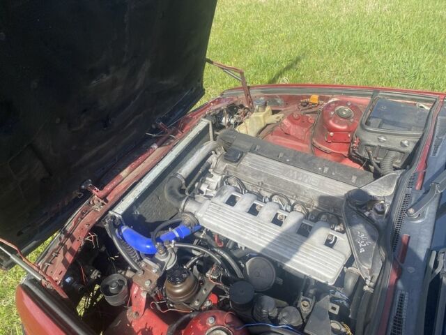 Красный БМВ 5 Серия, объемом двигателя 2.4 л и пробегом 170 тыс. км за 2000 $, фото 10 на Automoto.ua