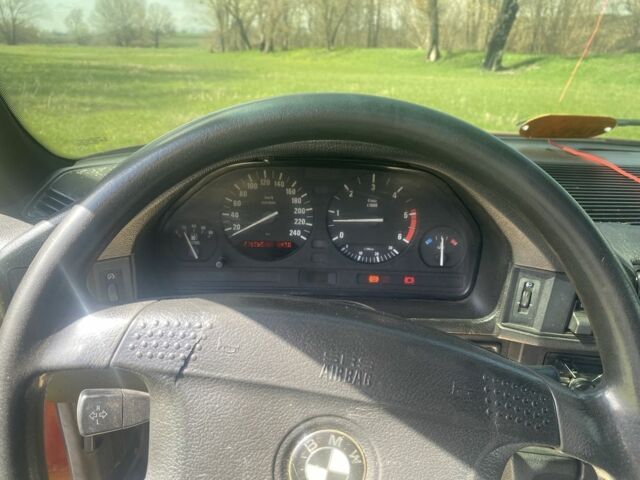 Красный БМВ 5 Серия, объемом двигателя 2.4 л и пробегом 170 тыс. км за 2000 $, фото 9 на Automoto.ua