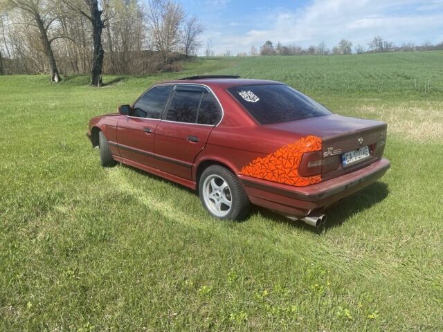 Красный БМВ 5 Серия, объемом двигателя 2.4 л и пробегом 170 тыс. км за 2000 $, фото 3 на Automoto.ua