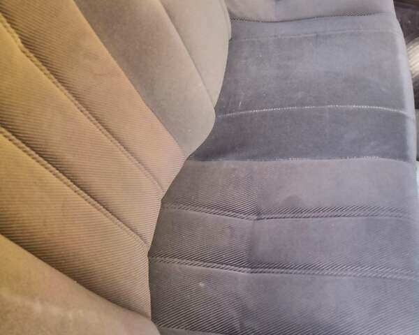 Красный БМВ 5 Серия, объемом двигателя 2 л и пробегом 380 тыс. км за 2100 $, фото 12 на Automoto.ua