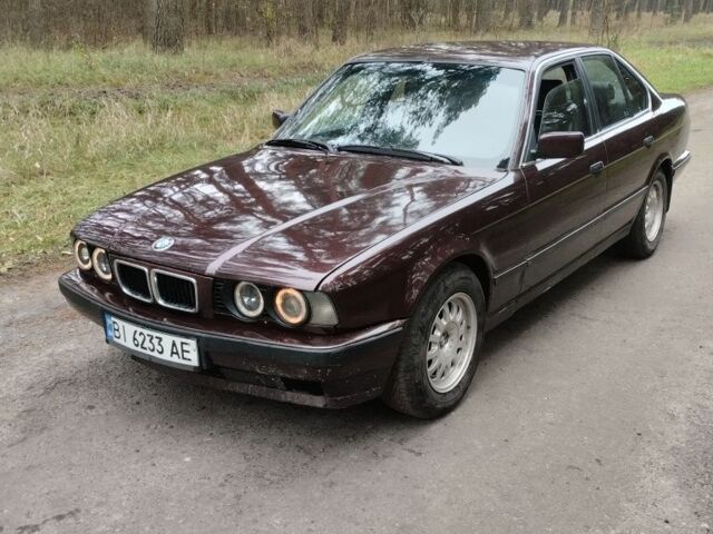 Красный БМВ 5 Серия, объемом двигателя 2.5 л и пробегом 311 тыс. км за 2450 $, фото 2 на Automoto.ua