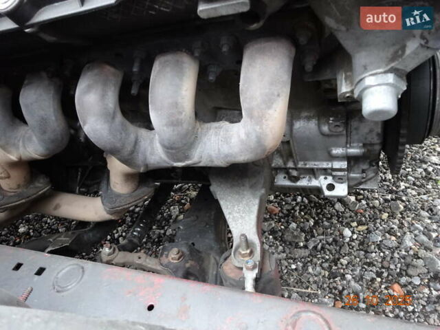 Красный БМВ 5 Серия, объемом двигателя 2 л и пробегом 323 тыс. км за 4500 $, фото 16 на Automoto.ua