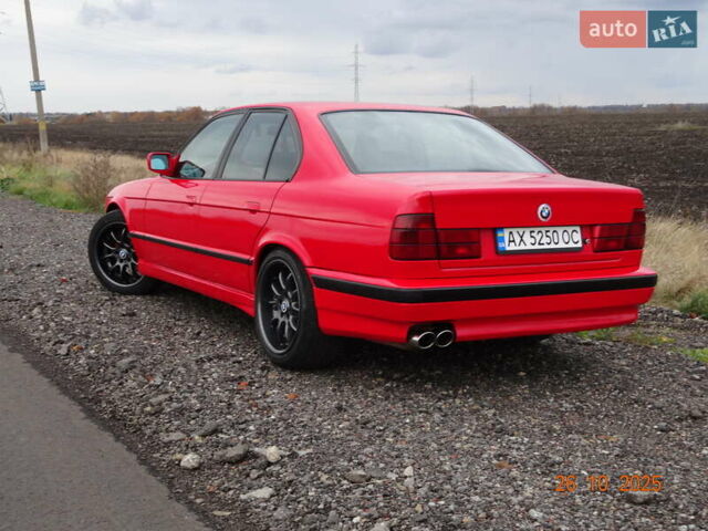 Красный БМВ 5 Серия, объемом двигателя 2 л и пробегом 323 тыс. км за 4500 $, фото 8 на Automoto.ua
