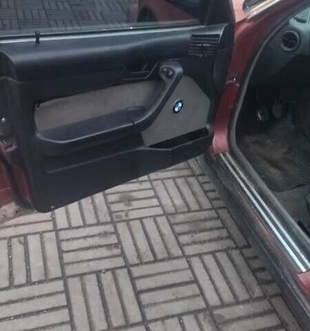 Красный БМВ 5 Серия, объемом двигателя 2.4 л и пробегом 444 тыс. км за 2222 $, фото 3 на Automoto.ua