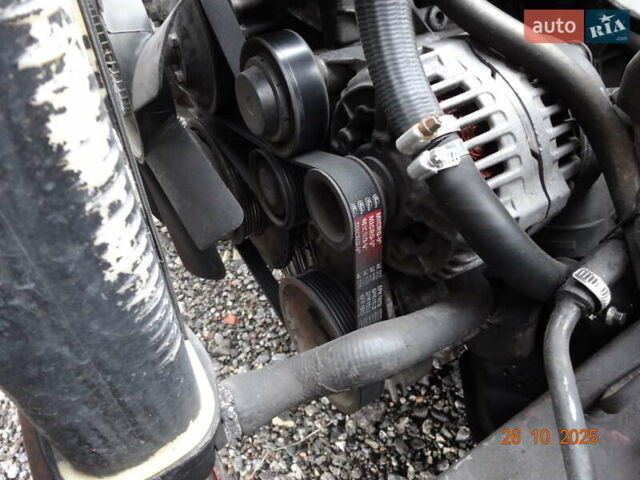 Красный БМВ 5 Серия, объемом двигателя 2 л и пробегом 323 тыс. км за 4500 $, фото 17 на Automoto.ua