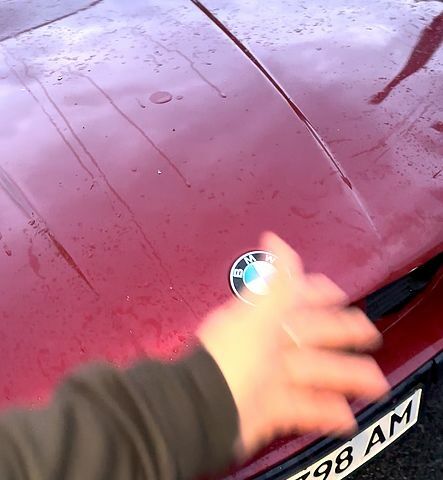 Красный БМВ 5 Серия, объемом двигателя 2.5 л и пробегом 500 тыс. км за 2100 $, фото 4 на Automoto.ua