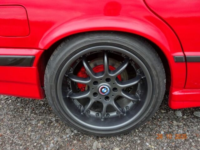 Красный БМВ 5 Серия, объемом двигателя 2 л и пробегом 323 тыс. км за 4500 $, фото 19 на Automoto.ua