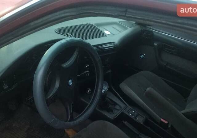 Красный БМВ 5 Серия, объемом двигателя 2.4 л и пробегом 444 тыс. км за 2222 $, фото 10 на Automoto.ua