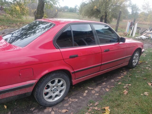 Червоний БМВ 5 Серія, об'ємом двигуна 2.5 л та пробігом 360 тис. км за 3000 $, фото 3 на Automoto.ua