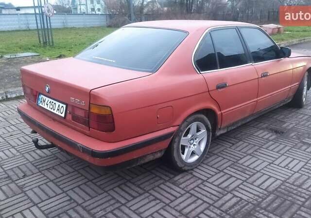 Красный БМВ 5 Серия, объемом двигателя 2.4 л и пробегом 444 тыс. км за 2222 $, фото 7 на Automoto.ua