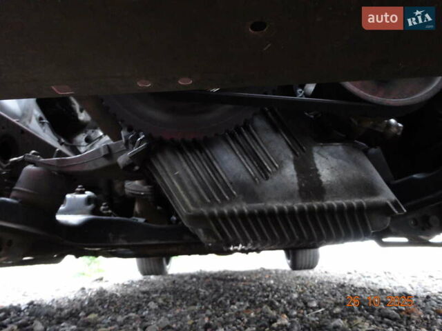 Красный БМВ 5 Серия, объемом двигателя 2 л и пробегом 323 тыс. км за 4500 $, фото 15 на Automoto.ua