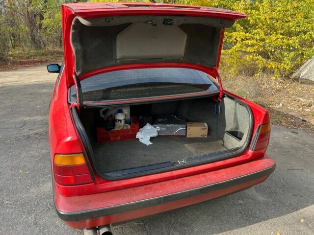 Червоний БМВ 5 Серія, об'ємом двигуна 2 л та пробігом 500 тис. км за 4200 $, фото 6 на Automoto.ua