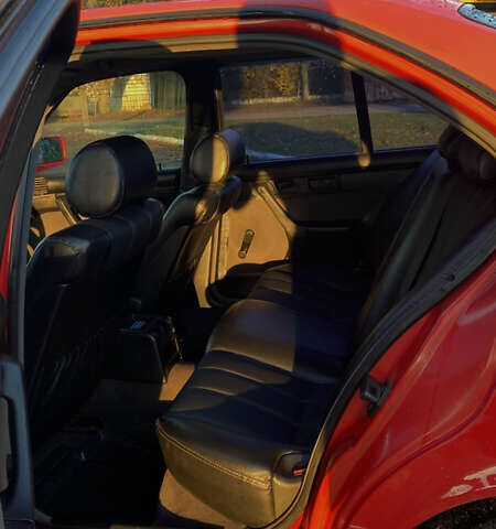 Красный БМВ 5 Серия, объемом двигателя 2 л и пробегом 330 тыс. км за 3000 $, фото 8 на Automoto.ua