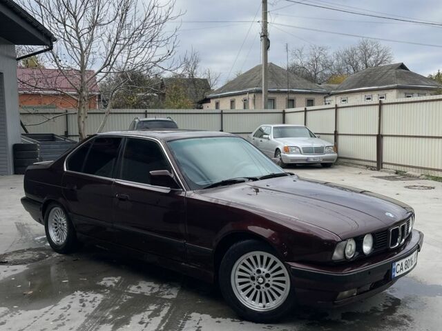 Червоний БМВ 5 Серія, об'ємом двигуна 2 л та пробігом 200 тис. км за 2000 $, фото 7 на Automoto.ua