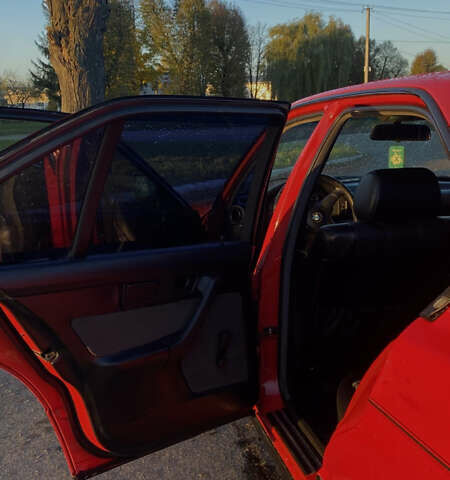 Красный БМВ 5 Серия, объемом двигателя 2 л и пробегом 330 тыс. км за 3000 $, фото 10 на Automoto.ua