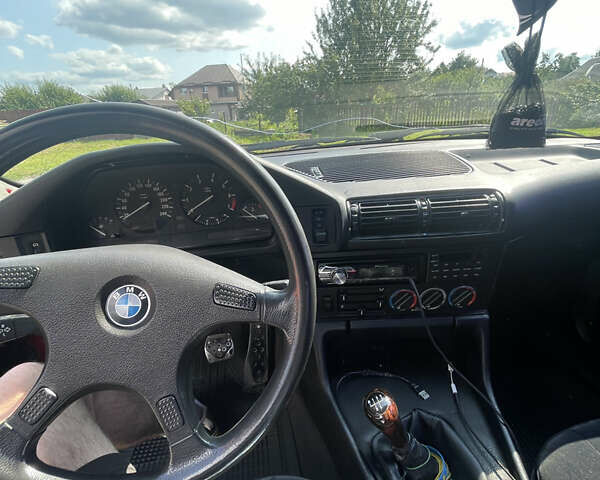 Червоний БМВ 5 Серія, об'ємом двигуна 2 л та пробігом 471 тис. км за 2400 $, фото 19 на Automoto.ua
