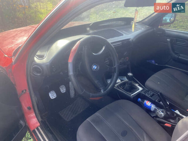 Червоний БМВ 5 Серія, об'ємом двигуна 1.8 л та пробігом 200 тис. км за 1100 $, фото 4 на Automoto.ua