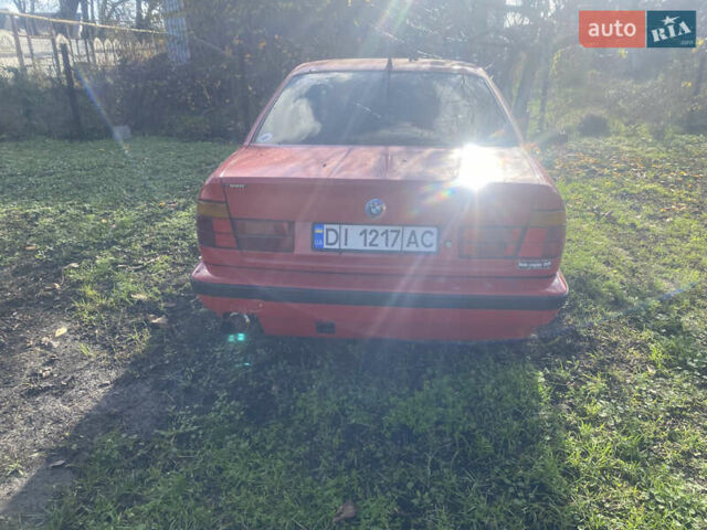 Червоний БМВ 5 Серія, об'ємом двигуна 1.8 л та пробігом 200 тис. км за 1100 $, фото 3 на Automoto.ua