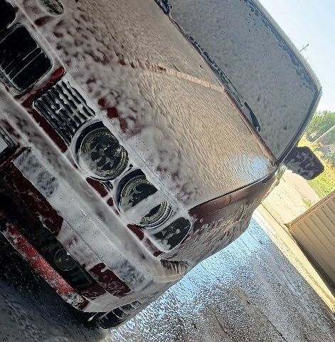 Червоний БМВ 5 Серія, об'ємом двигуна 2.4 л та пробігом 200 тис. км за 1500 $, фото 1 на Automoto.ua