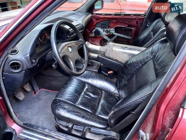 Красный БМВ 5 Серия, объемом двигателя 2.44 л и пробегом 100 тыс. км за 2000 $, фото 4 на Automoto.ua