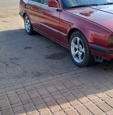 Червоний БМВ 5 Серія, об'ємом двигуна 2.4 л та пробігом 200 тис. км за 1500 $, фото 6 на Automoto.ua