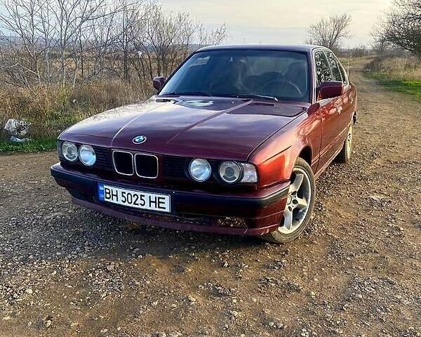 Красный БМВ 5 Серия, объемом двигателя 2.5 л и пробегом 600 тыс. км за 1900 $, фото 6 на Automoto.ua