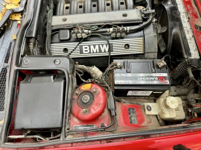 БМВ 5 Серія 1991 у Рівному на Automoto.ua Червоний БМВ 5 Серія, об'ємом двигуна 2 л та пробігом 333 тис. км за 2850 $, фото 15 на Automoto.ua