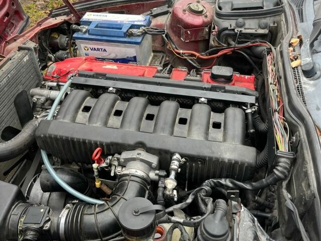 Красный БМВ 5 Серия, объемом двигателя 2.5 л и пробегом 500 тыс. км за 2200 $, фото 6 на Automoto.ua