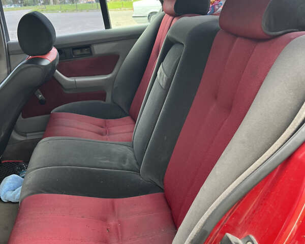 Красный БМВ 5 Серия, объемом двигателя 1.99 л и пробегом 296 тыс. км за 2500 $, фото 7 на Automoto.ua