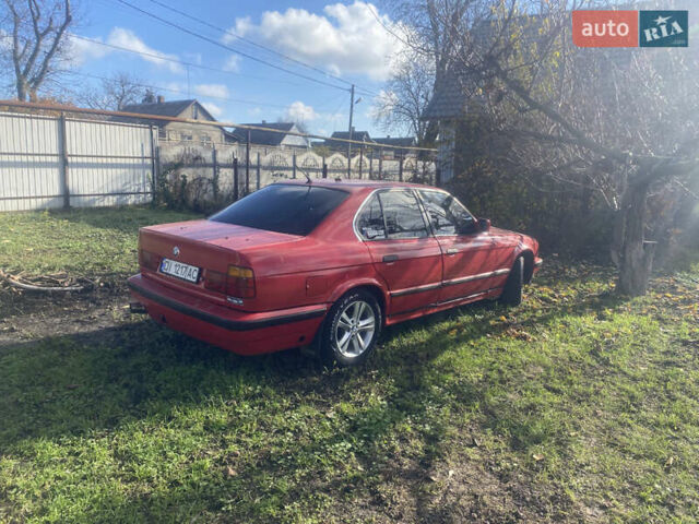 Червоний БМВ 5 Серія, об'ємом двигуна 1.8 л та пробігом 200 тис. км за 1100 $, фото 2 на Automoto.ua