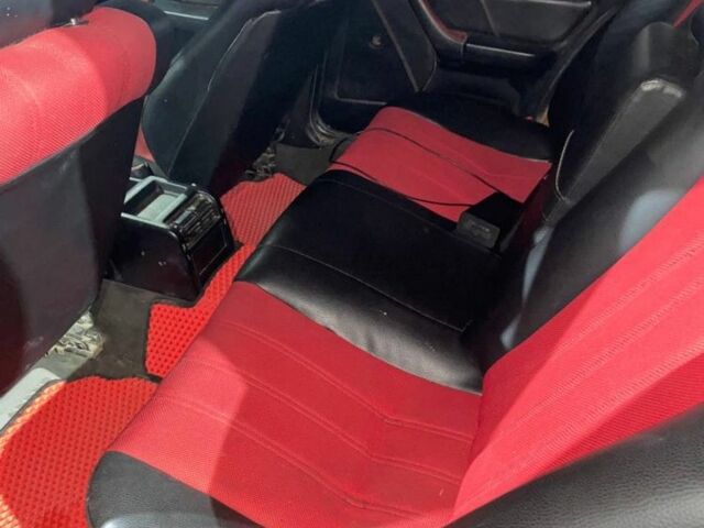 Красный БМВ 5 Серия, объемом двигателя 2 л и пробегом 525 тыс. км за 1400 $, фото 2 на Automoto.ua