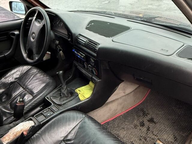 Красный БМВ 5 Серия, объемом двигателя 2 л и пробегом 3 тыс. км за 1537 $, фото 7 на Automoto.ua