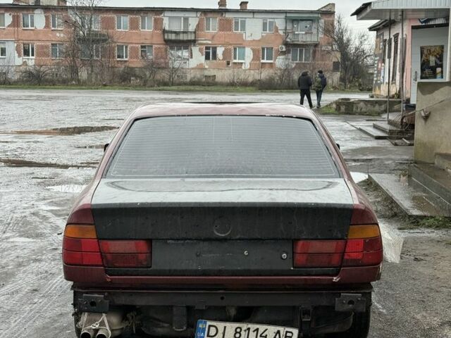 Красный БМВ 5 Серия, объемом двигателя 2 л и пробегом 3 тыс. км за 1537 $, фото 1 на Automoto.ua