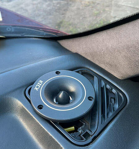 Красный БМВ 5 Серия, объемом двигателя 2.5 л и пробегом 276 тыс. км за 3100 $, фото 14 на Automoto.ua