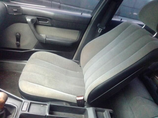 Красный БМВ 5 Серия, объемом двигателя 2.5 л и пробегом 202 тыс. км за 2500 $, фото 12 на Automoto.ua