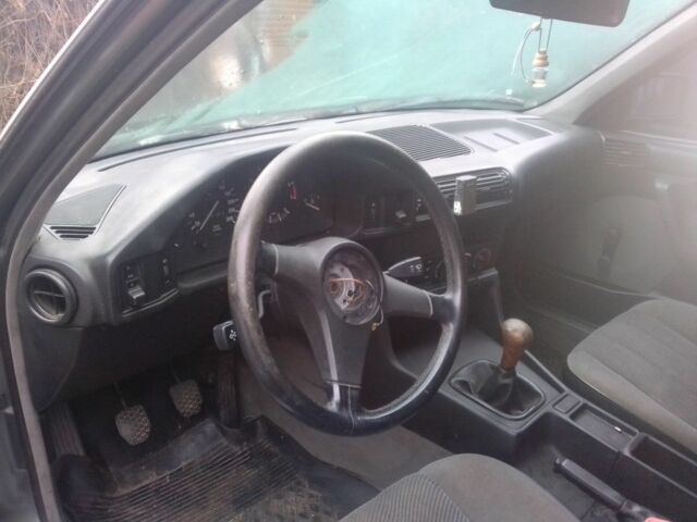 Красный БМВ 5 Серия, объемом двигателя 2.5 л и пробегом 202 тыс. км за 2500 $, фото 10 на Automoto.ua