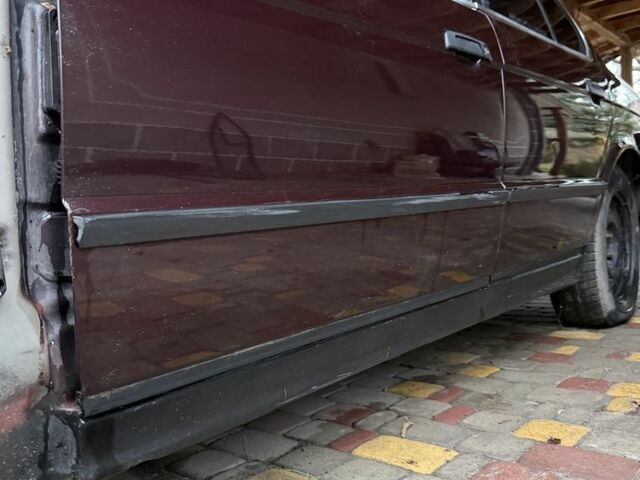 Красный БМВ 5 Серия, объемом двигателя 0 л и пробегом 240 тыс. км за 1200 $, фото 13 на Automoto.ua