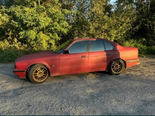 Червоний БМВ 5 Серія, об'ємом двигуна 2.5 л та пробігом 7 тис. км за 3800 $, фото 9 на Automoto.ua