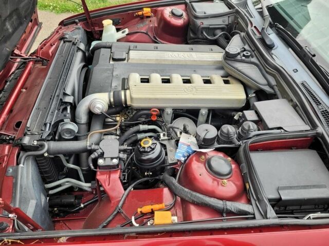 Красный БМВ 5 Серия, объемом двигателя 2.5 л и пробегом 253 тыс. км за 1167 $, фото 2 на Automoto.ua