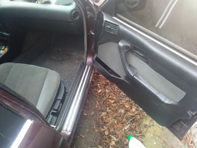 Красный БМВ 5 Серия, объемом двигателя 2.5 л и пробегом 202 тыс. км за 2500 $, фото 11 на Automoto.ua