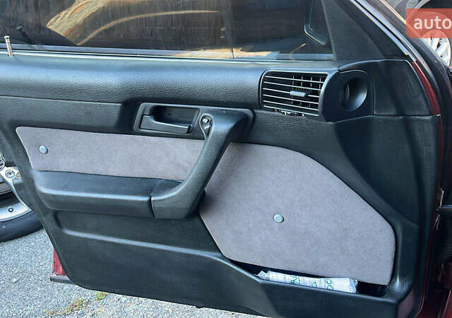 Красный БМВ 5 Серия, объемом двигателя 2.5 л и пробегом 276 тыс. км за 3100 $, фото 10 на Automoto.ua