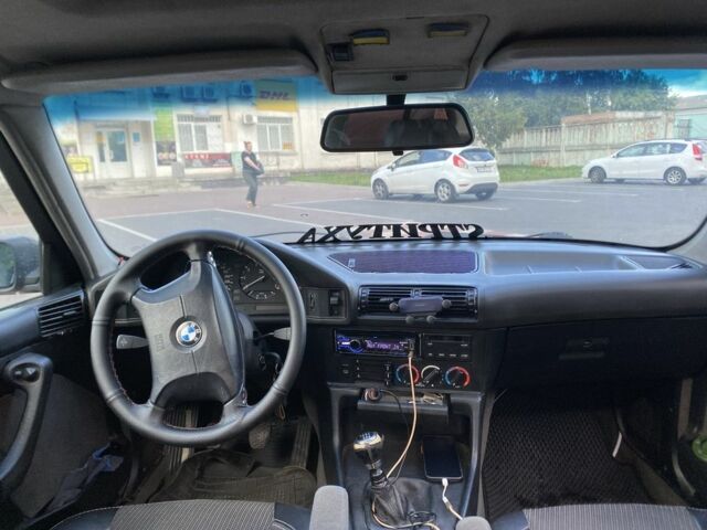 Красный БМВ 5 Серия, объемом двигателя 1.8 л и пробегом 200 тыс. км за 2500 $, фото 18 на Automoto.ua