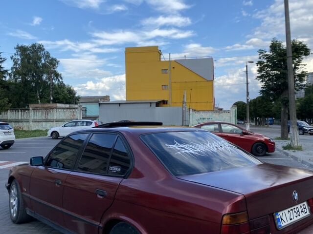 Красный БМВ 5 Серия, объемом двигателя 1.8 л и пробегом 200 тыс. км за 2500 $, фото 11 на Automoto.ua