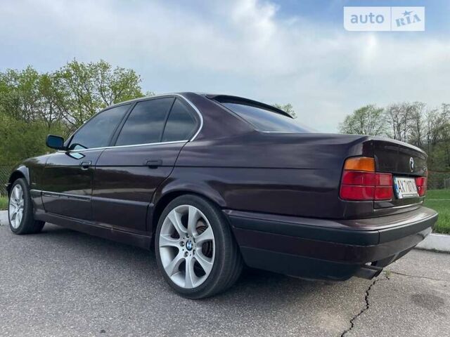 Красный БМВ 5 Серия, объемом двигателя 2.5 л и пробегом 371 тыс. км за 6500 $, фото 7 на Automoto.ua