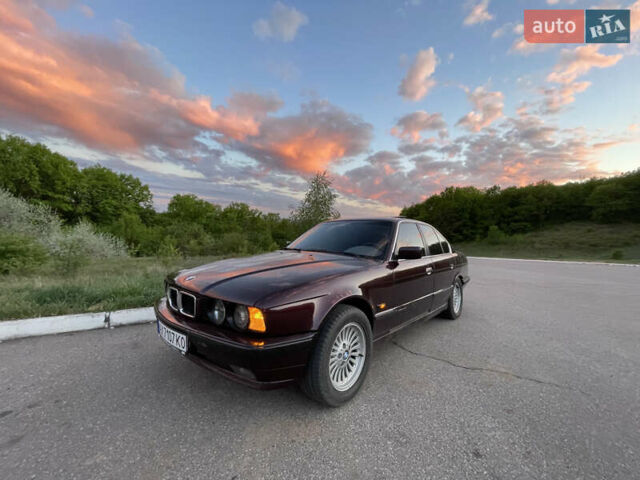 Красный БМВ 5 Серия, объемом двигателя 2.5 л и пробегом 371 тыс. км за 6500 $, фото 6 на Automoto.ua