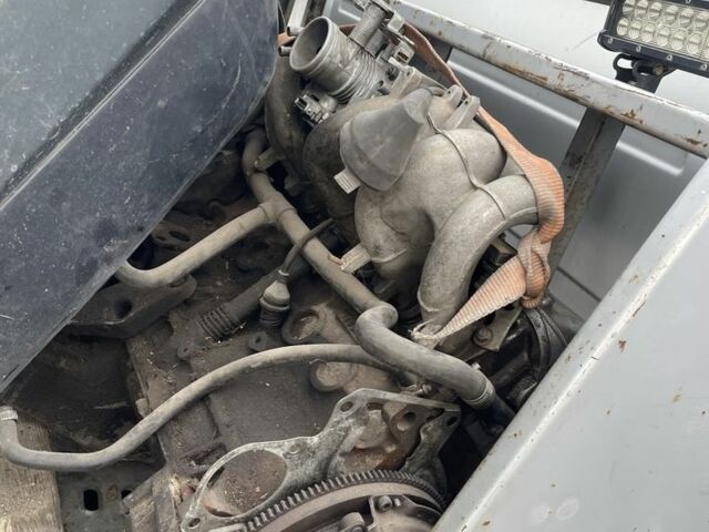 Красный БМВ 5 Серия, объемом двигателя 0 л и пробегом 230 тыс. км за 1650 $, фото 6 на Automoto.ua