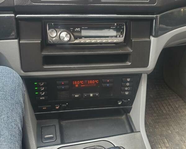 Красный БМВ 5 Серия, объемом двигателя 2.49 л и пробегом 430 тыс. км за 3200 $, фото 7 на Automoto.ua