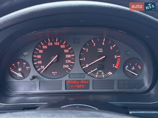 Красный БМВ 5 Серия, объемом двигателя 1.99 л и пробегом 300 тыс. км за 3100 $, фото 13 на Automoto.ua