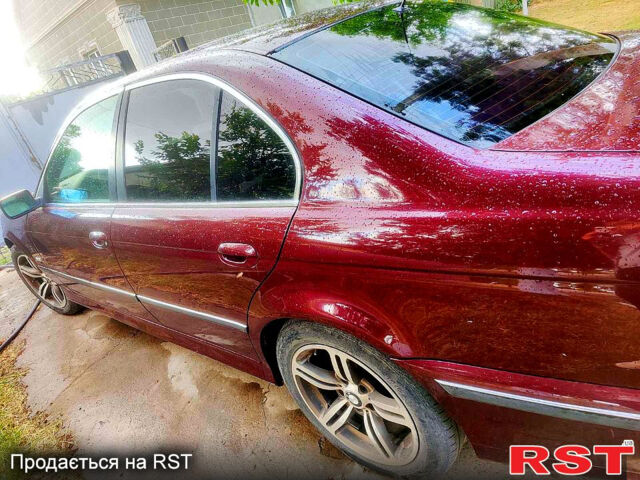 Красный БМВ 5 Серия, объемом двигателя 2.8 л и пробегом 0 тыс. км за 4700 $, фото 2 на Automoto.ua