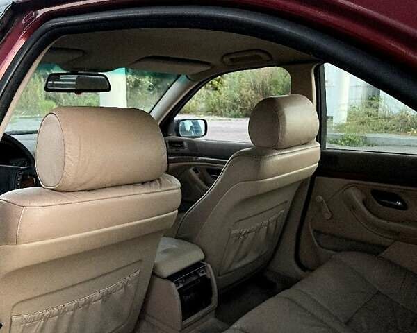 Червоний БМВ 5 Серія, об'ємом двигуна 2.5 л та пробігом 398 тис. км за 3570 $, фото 7 на Automoto.ua